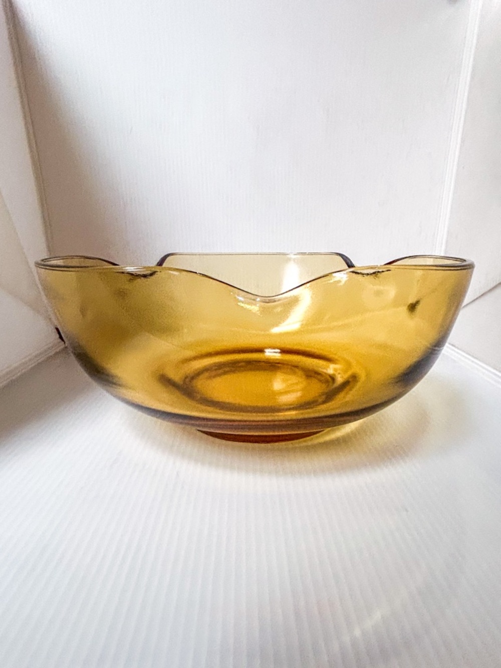AMBER ART GLASS WAVY RIM BOWL MID CENTURY STYLE